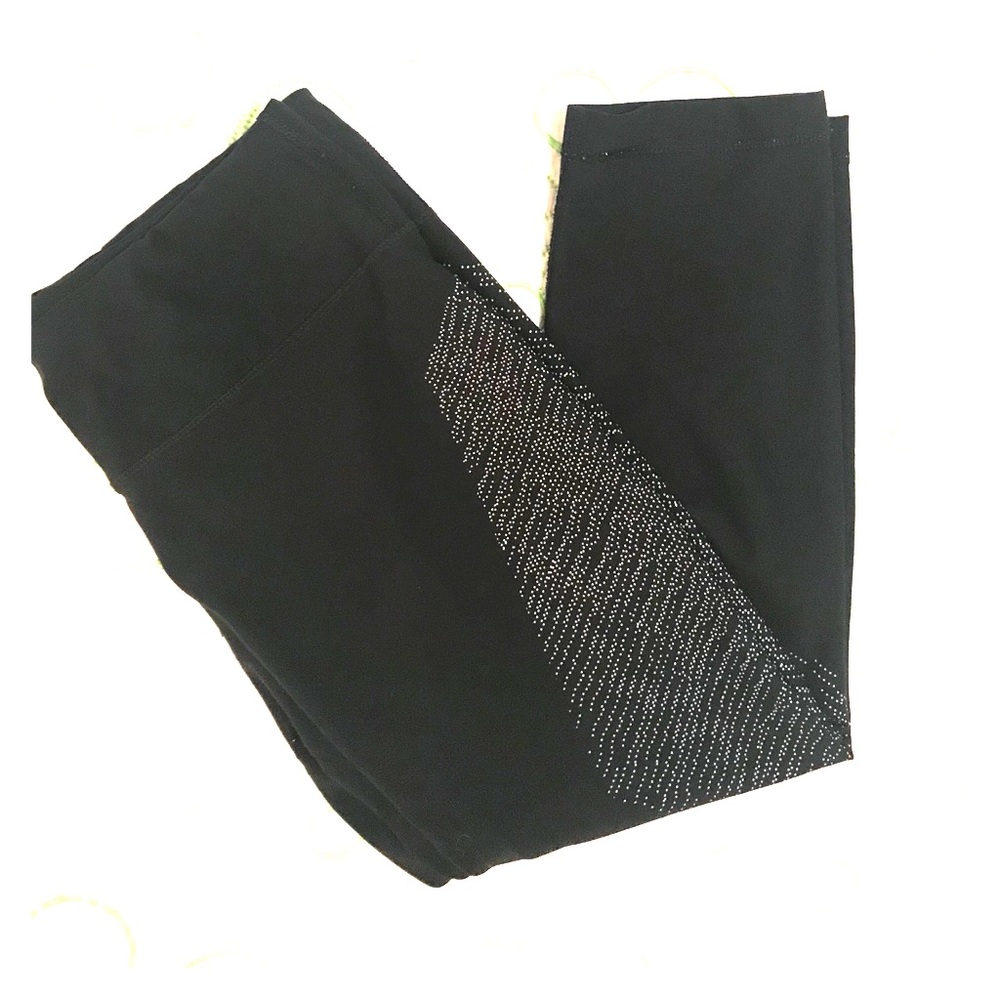 Athletic leggings